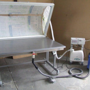 Вакуумный стол с промывочной ванной для реставрации бумаги и тканей